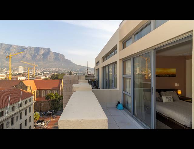 1 BEDROOM APARTMENT TO LET IN CAPE TOWN CITY CENTRE